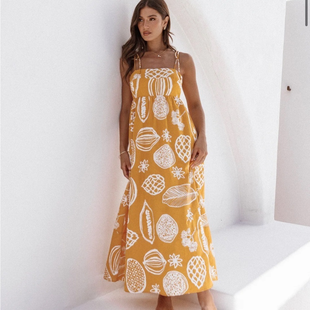 Petal & Pup Sloane Dress Maxi Size M